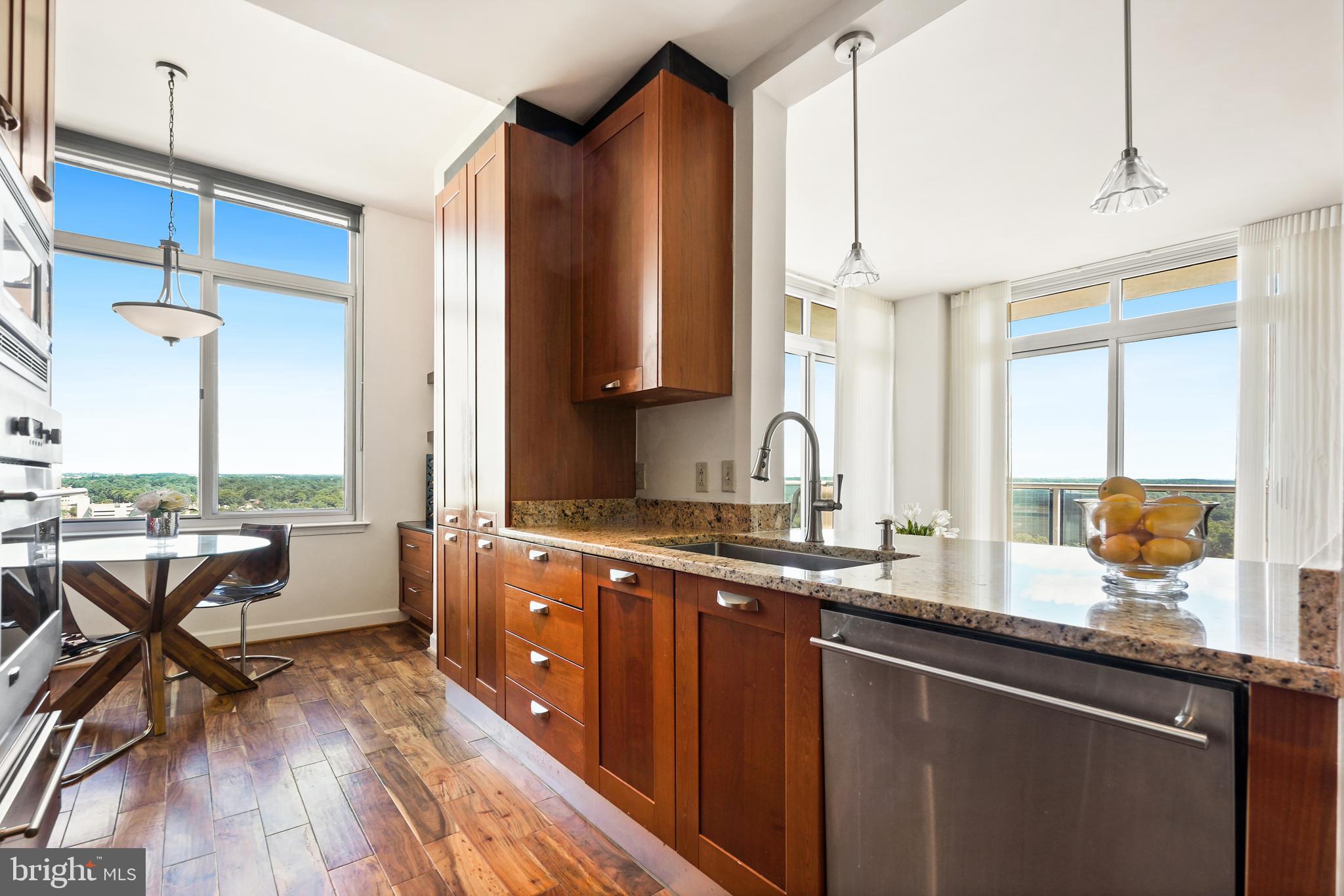 MIDTOWN BETHESDA NORTH - Residential