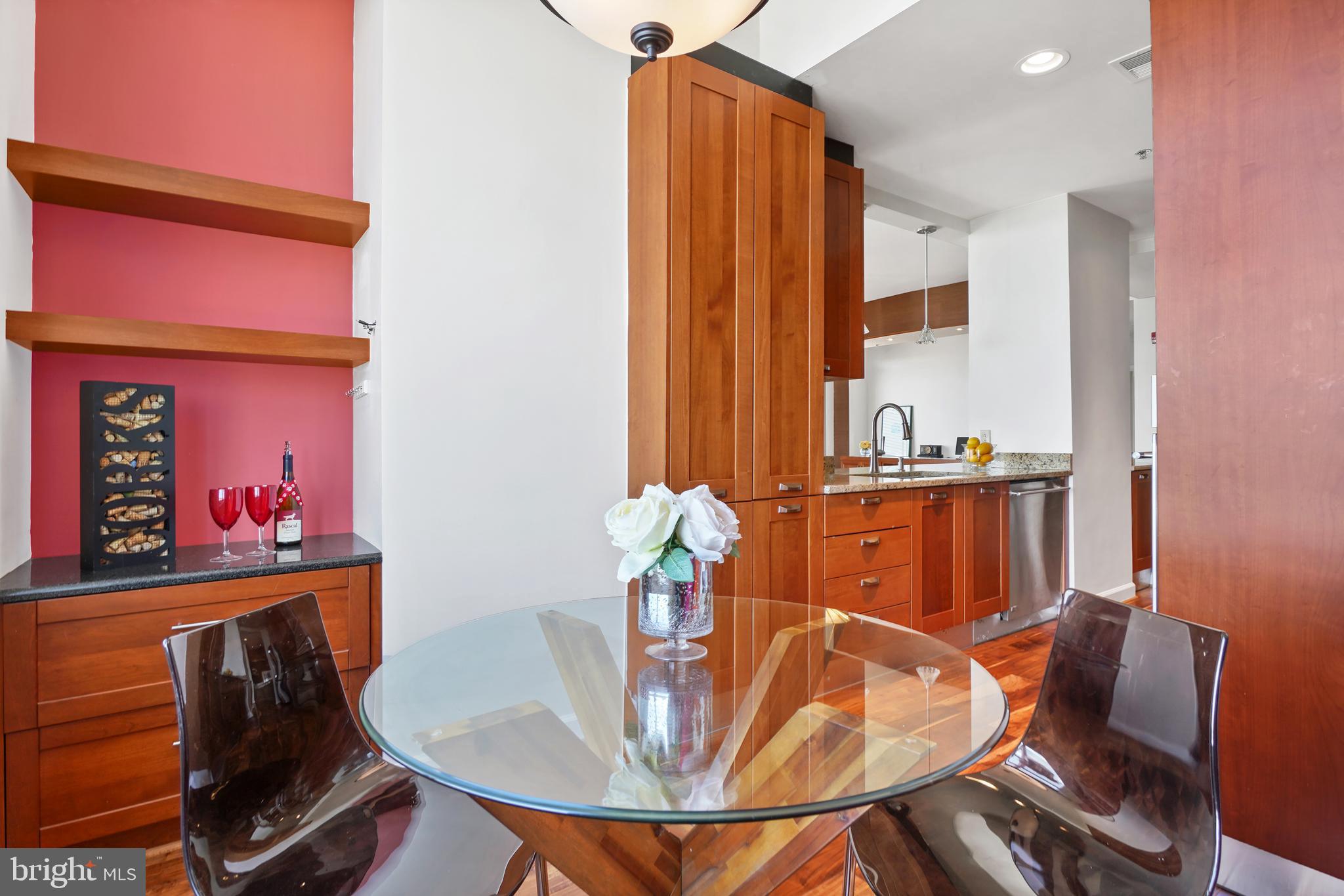 MIDTOWN BETHESDA NORTH - Residential