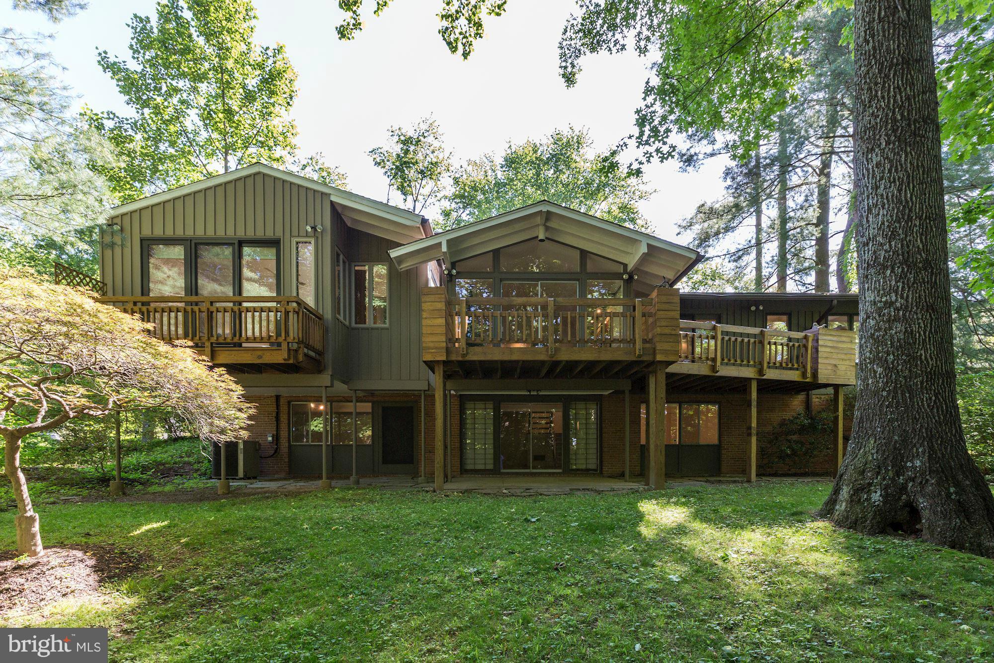 FLINT HILL - Residential