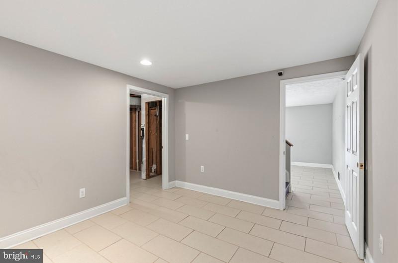 SILVER SPRING STATION - Residential