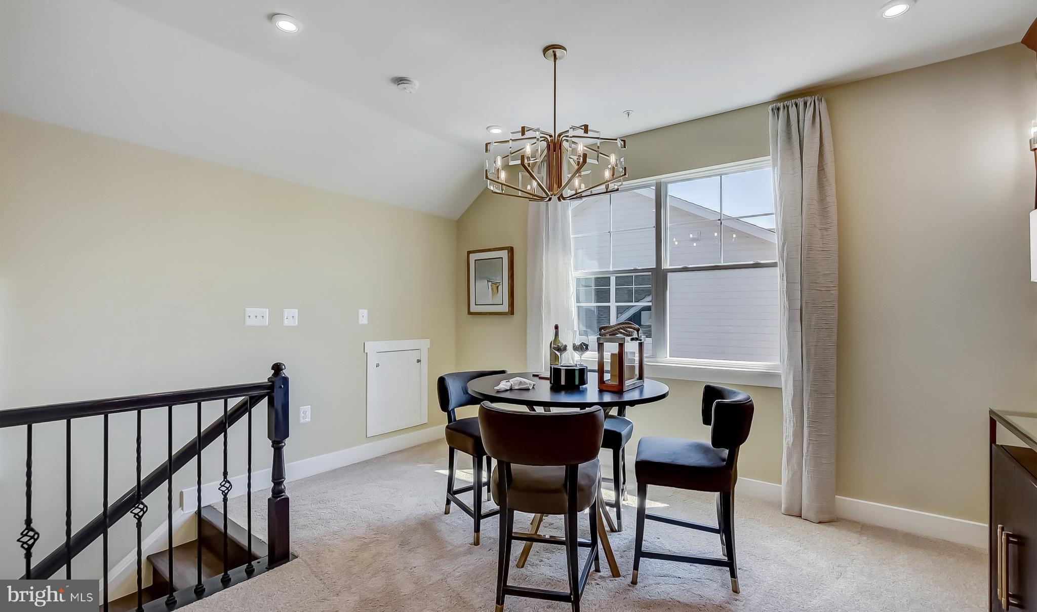 FOUR SEASONS AT KENT ISLAND - Residential