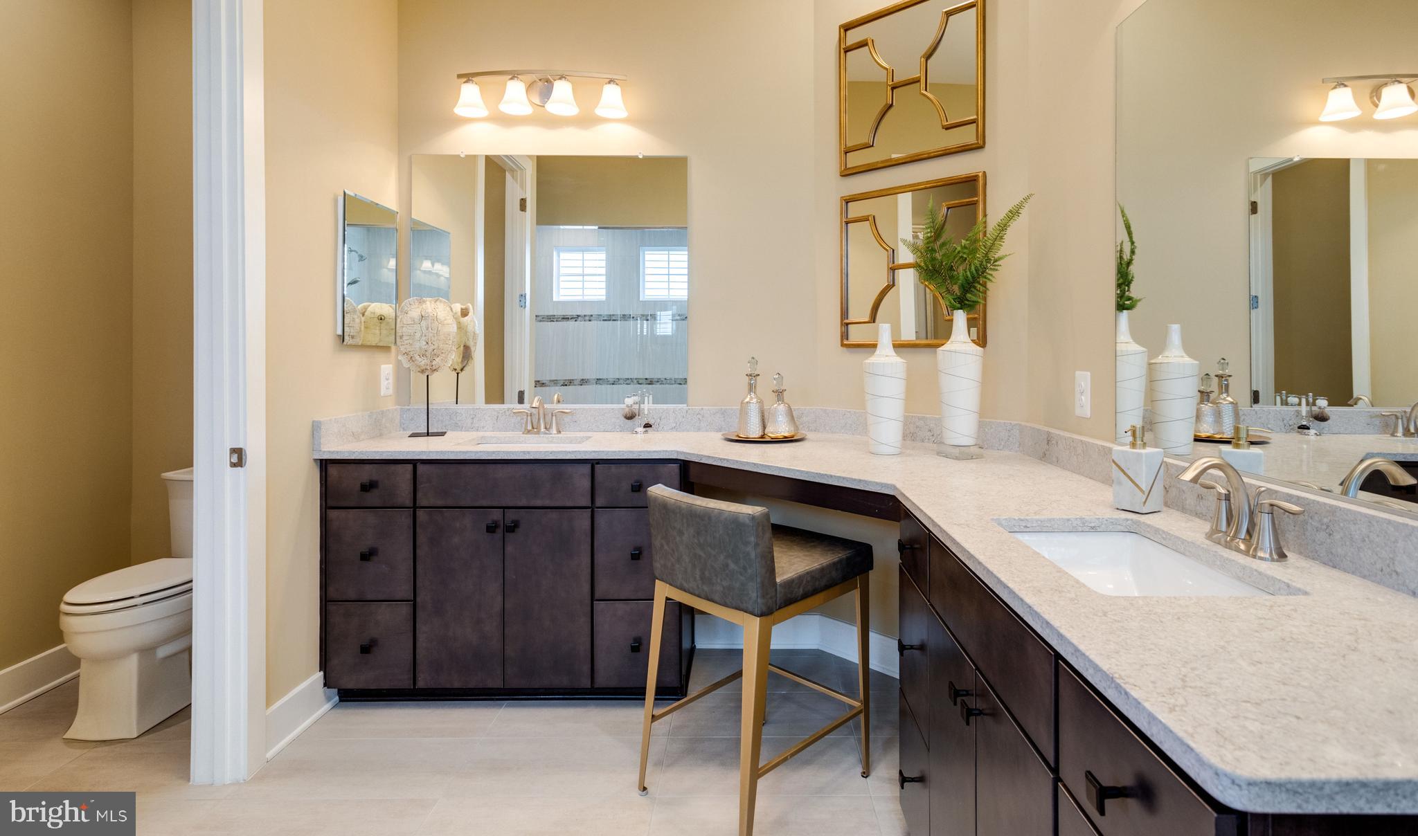 FOUR SEASONS AT KENT ISLAND - Residential