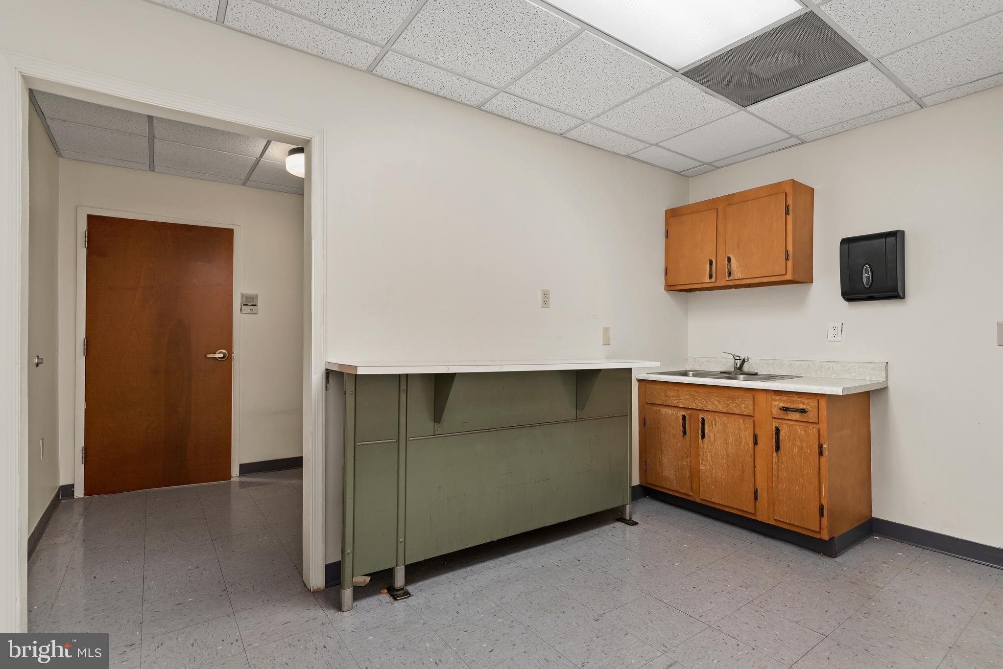 DOWNTOWN HAGERSTOWN - Commercial Sale