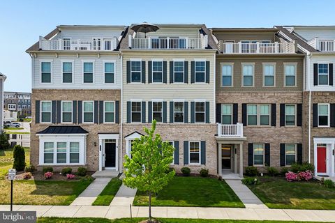 Photo of 17139 Branched Oak Road, DUMFRIES, VA 22026 (MLS # VAPW2117130)