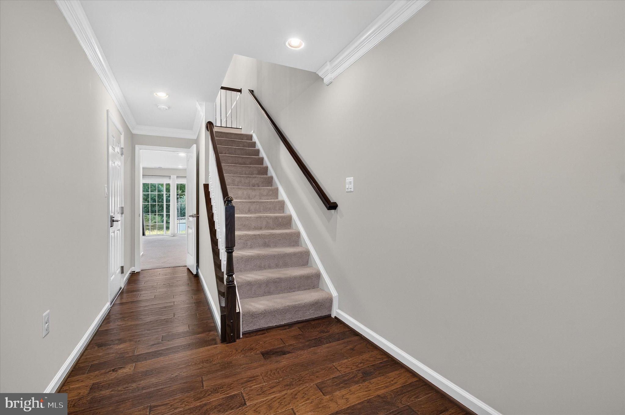 706 BUNKER LANE