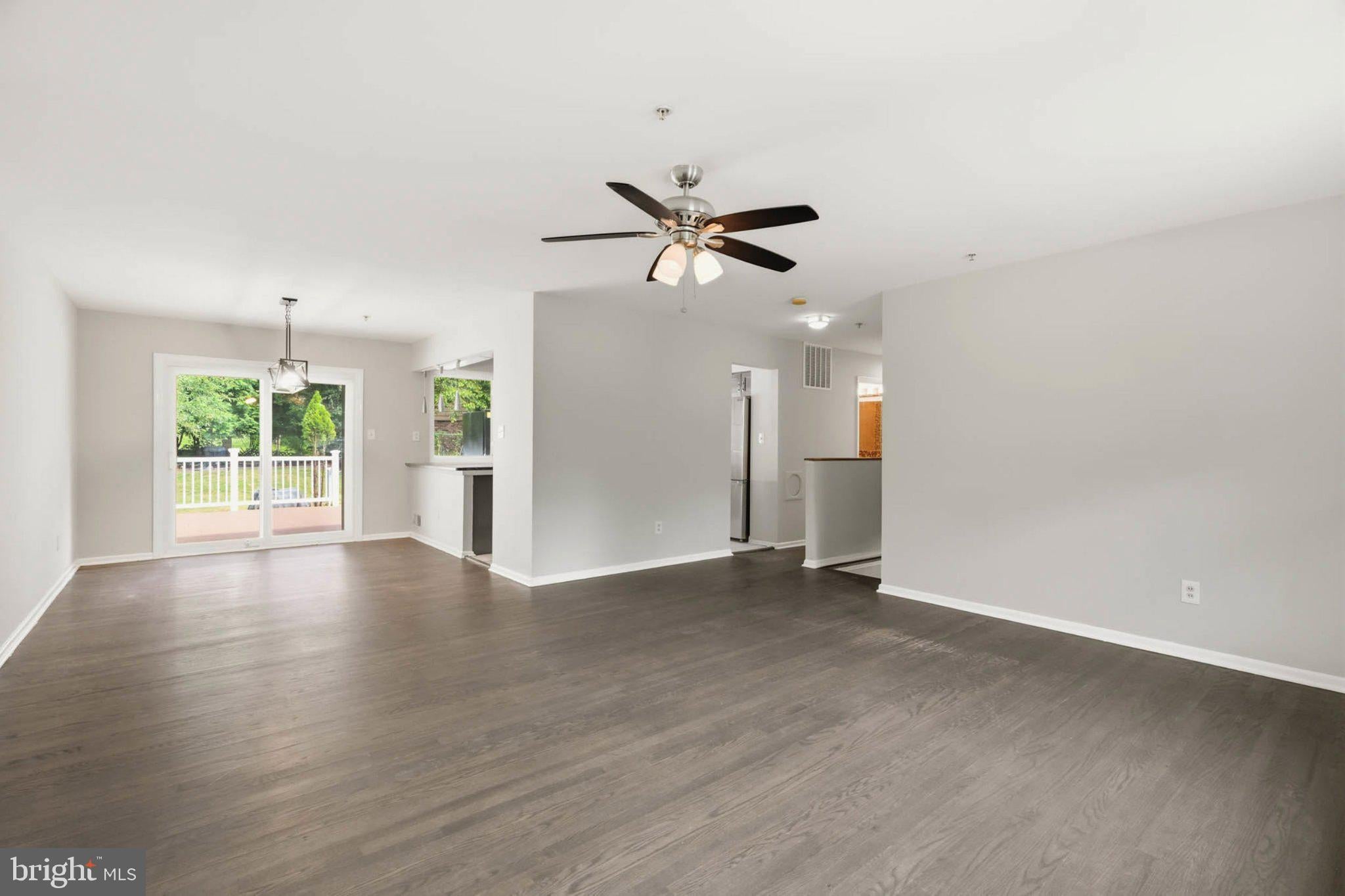 808 E FRANKLIN AVENUE