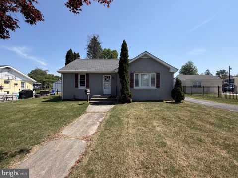 Homes For Sale - 880 E Atlantic Avenue<br/> SEWELL, NJ 08080