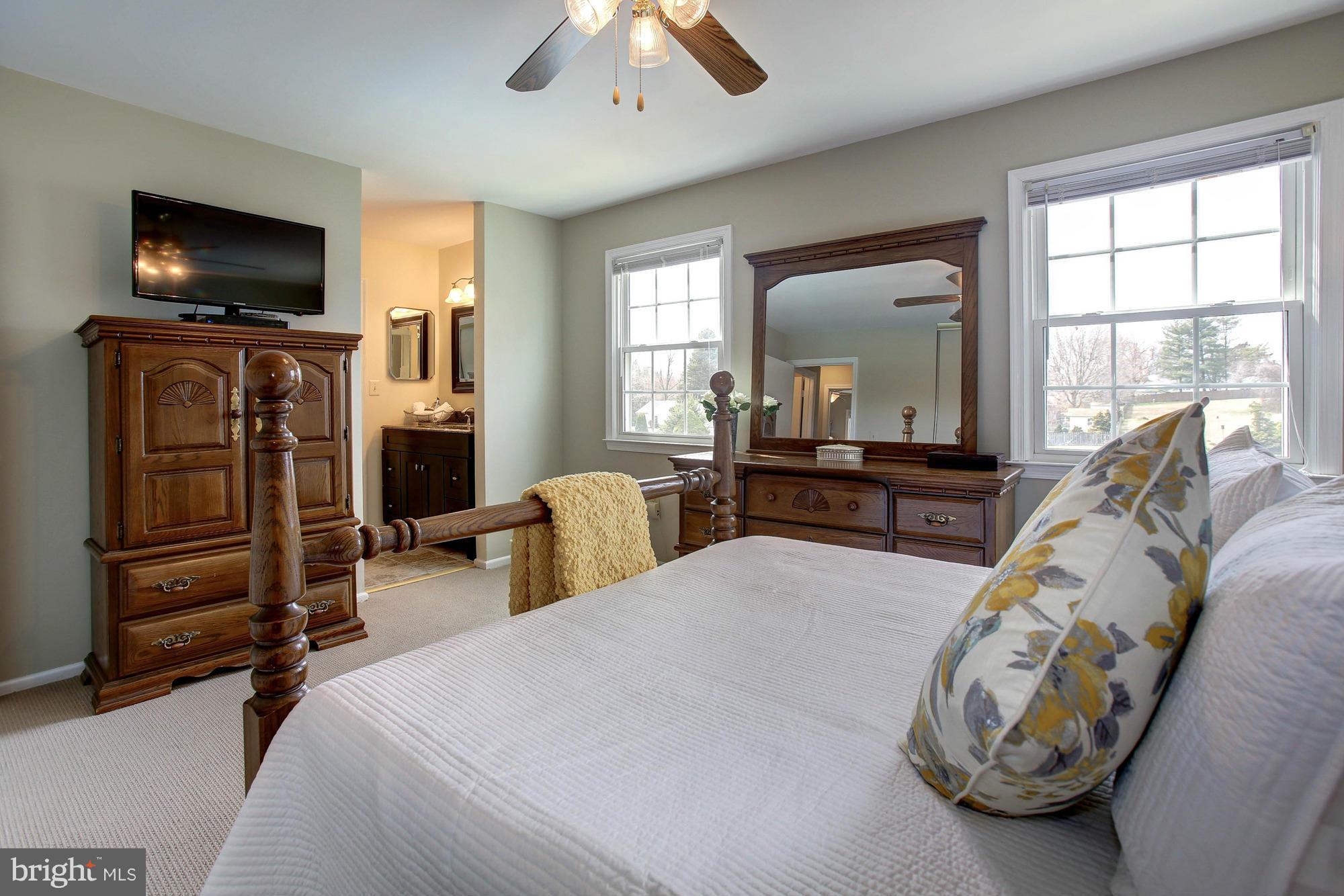 HICKORY FARMS - Residential