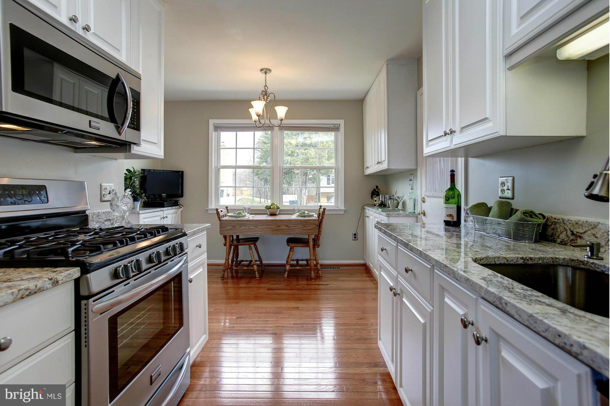 HICKORY FARMS - Residential