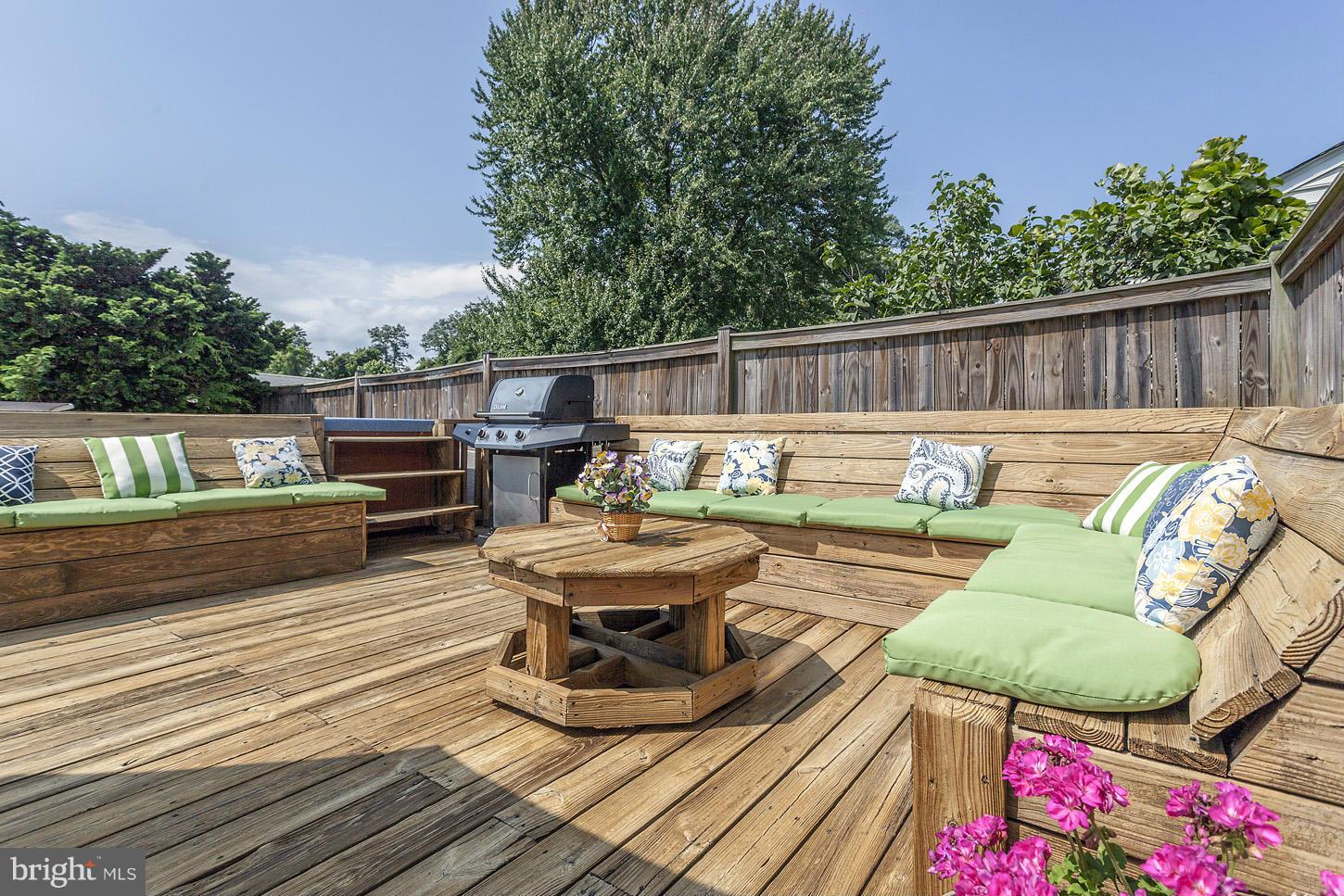 HICKORY FARMS - Residential