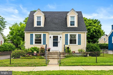 61 Finley Avenue, Trenton, NJ 08610 - MLS#: NJME2079360