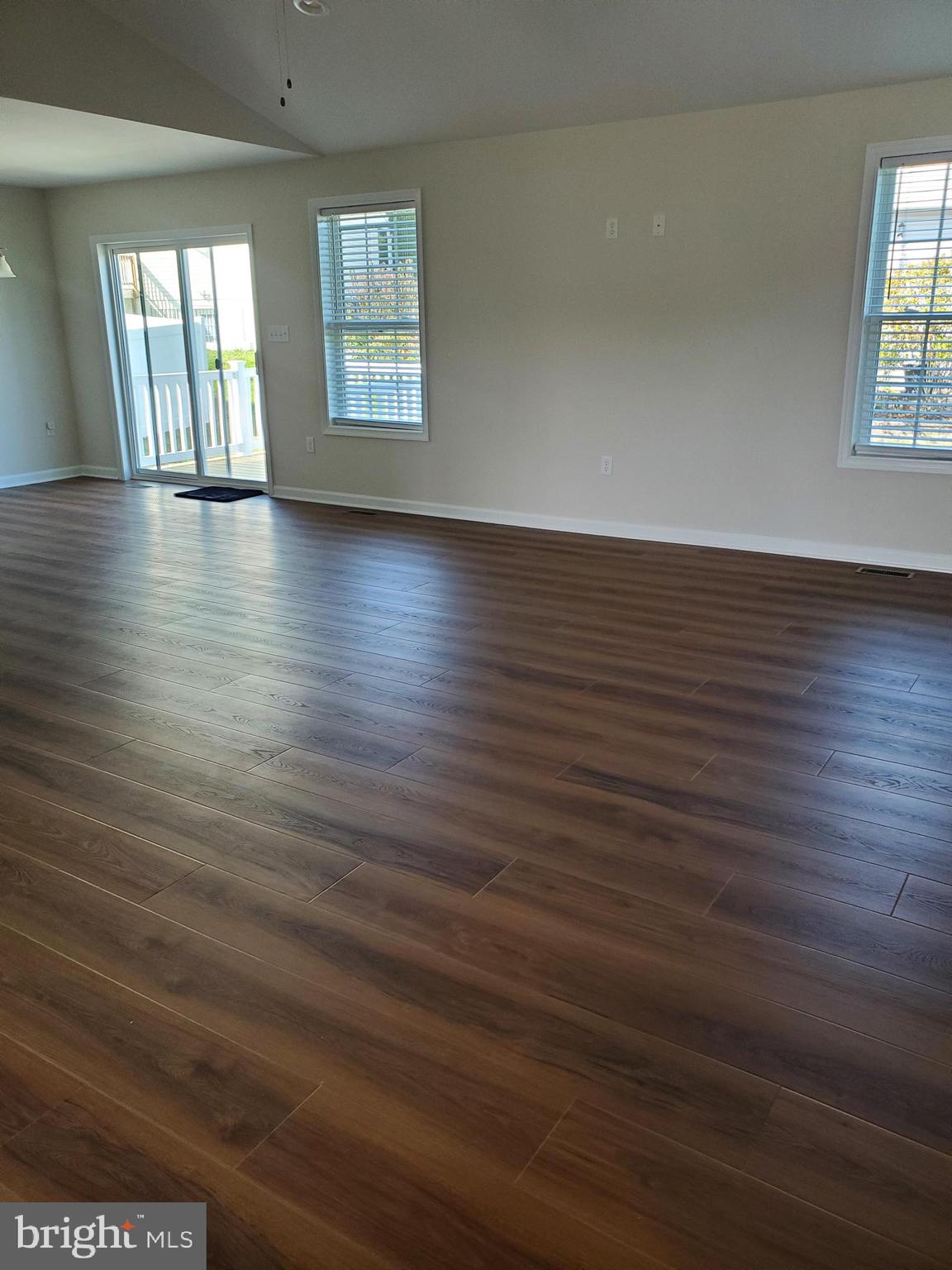 PRENTISS POINT II - Residential Lease