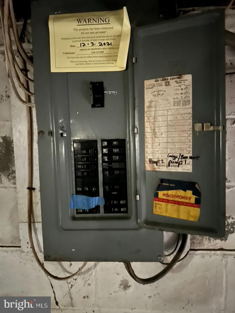 ROCK CREEK PARK - Residential