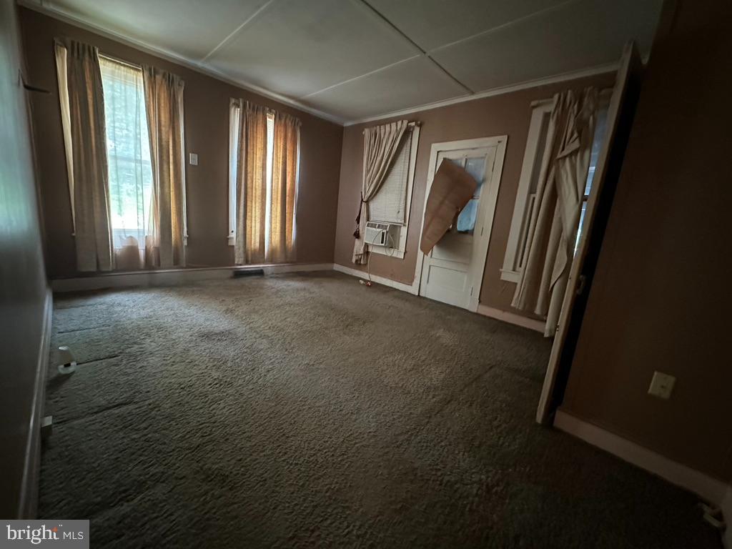 ROCK CREEK PARK - Residential