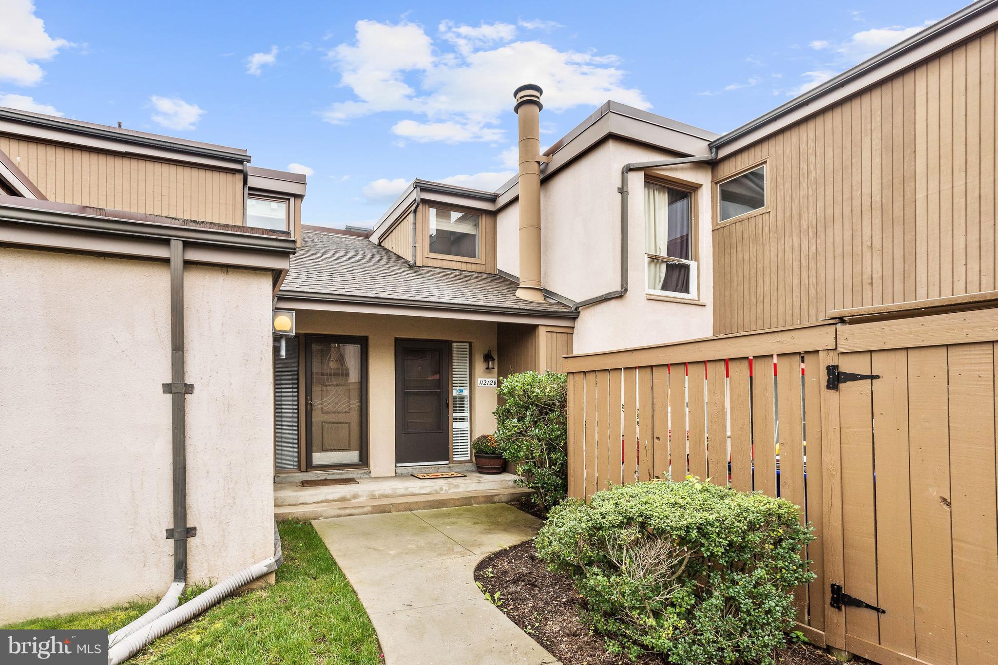 VILLAGE OF CLARYS FOREST - Residential