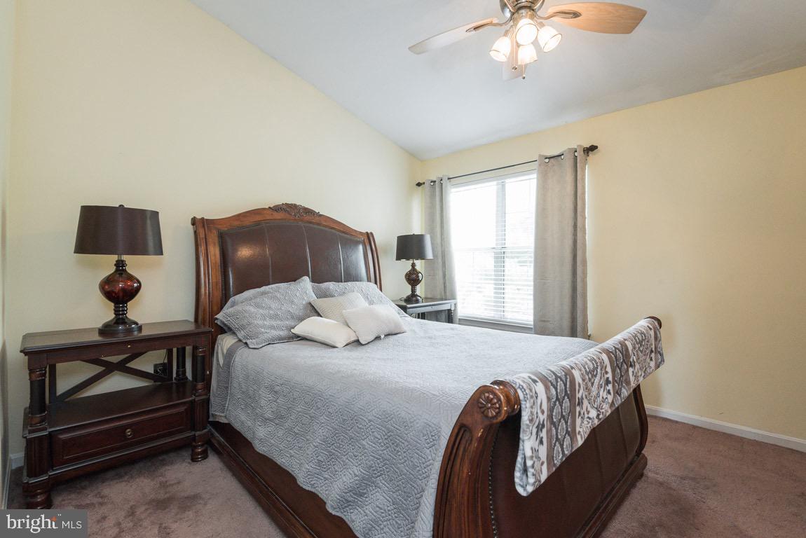 KINGS COUNCIL - Residential Lease