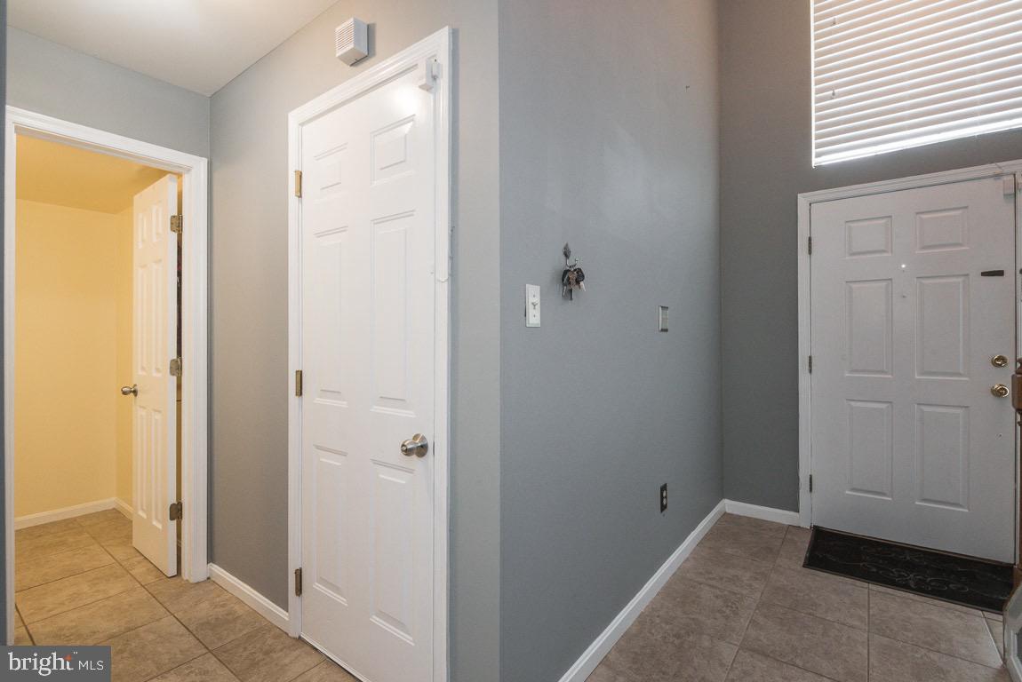 KINGS COUNCIL - Residential Lease