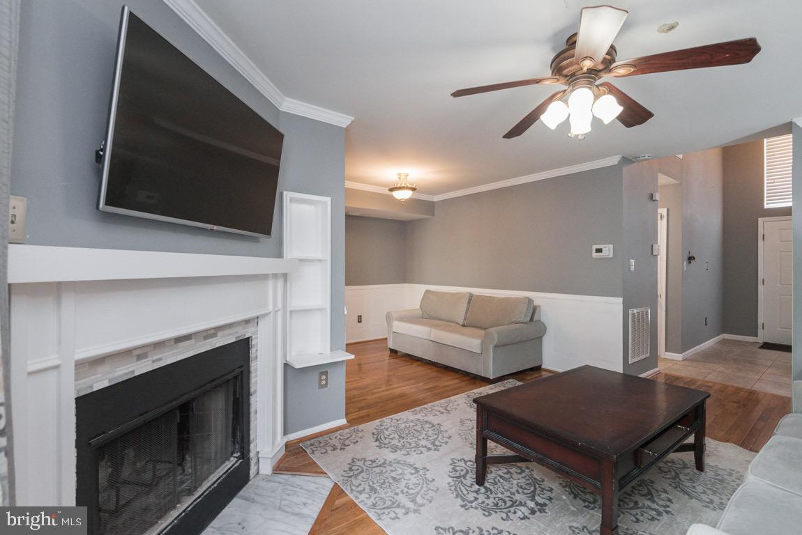 KINGS COUNCIL - Residential Lease