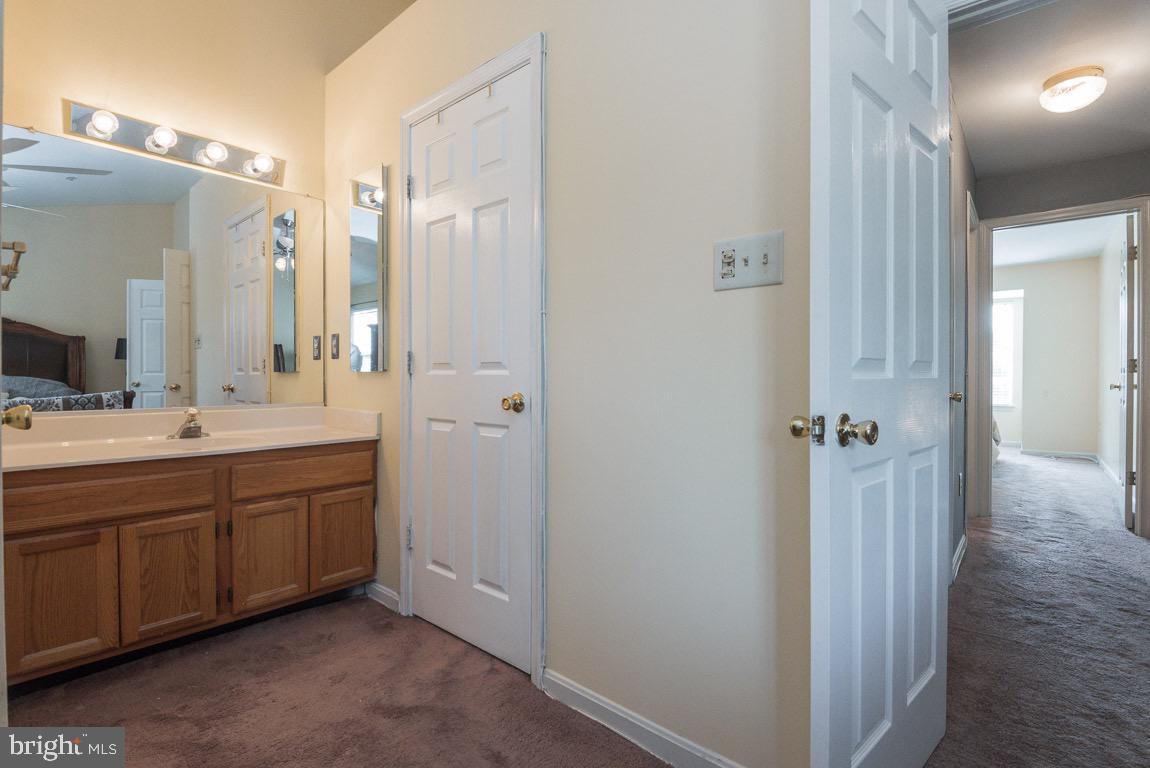 KINGS COUNCIL - Residential Lease