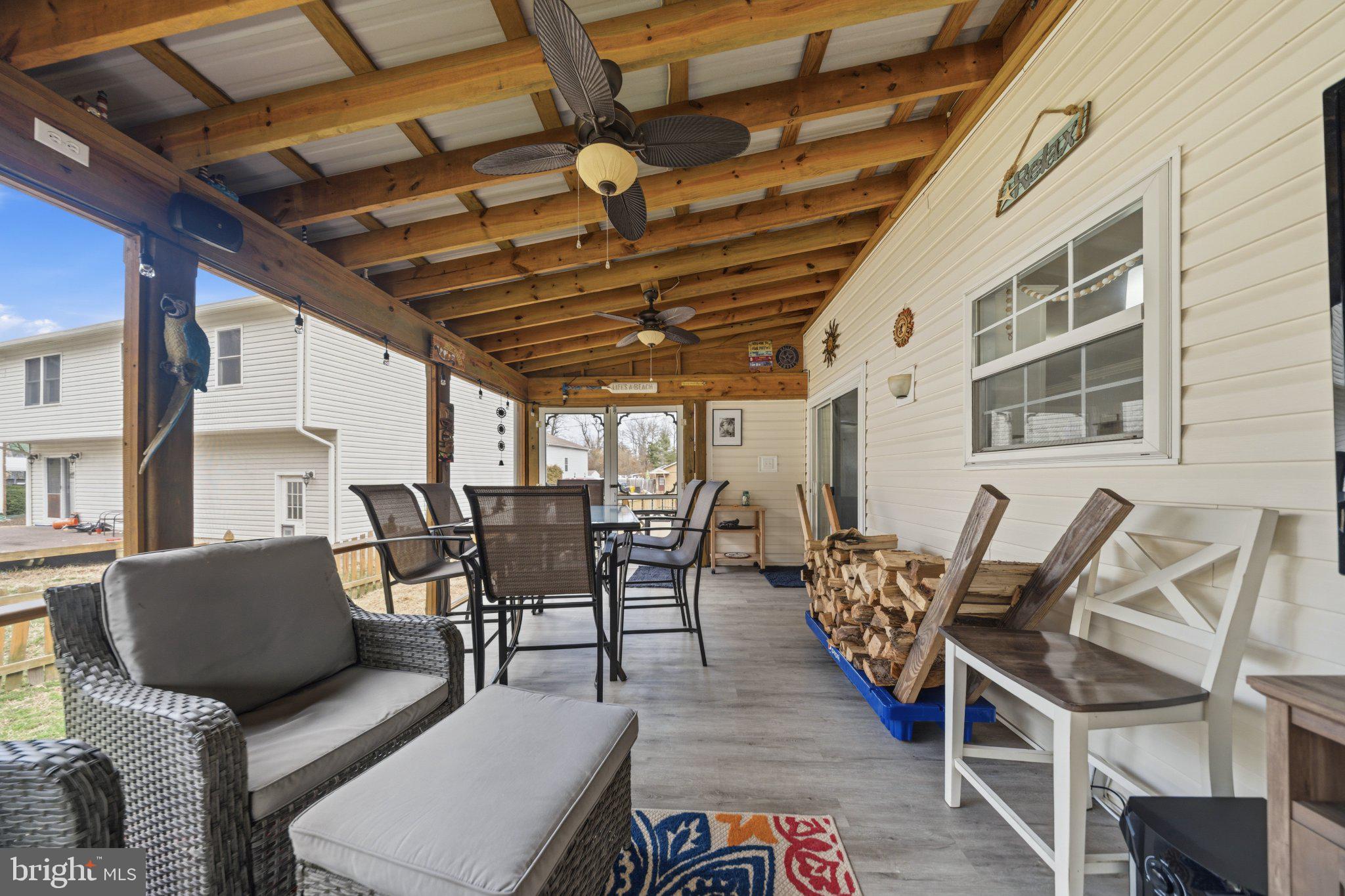 SHOREHAM BEACH - Residential