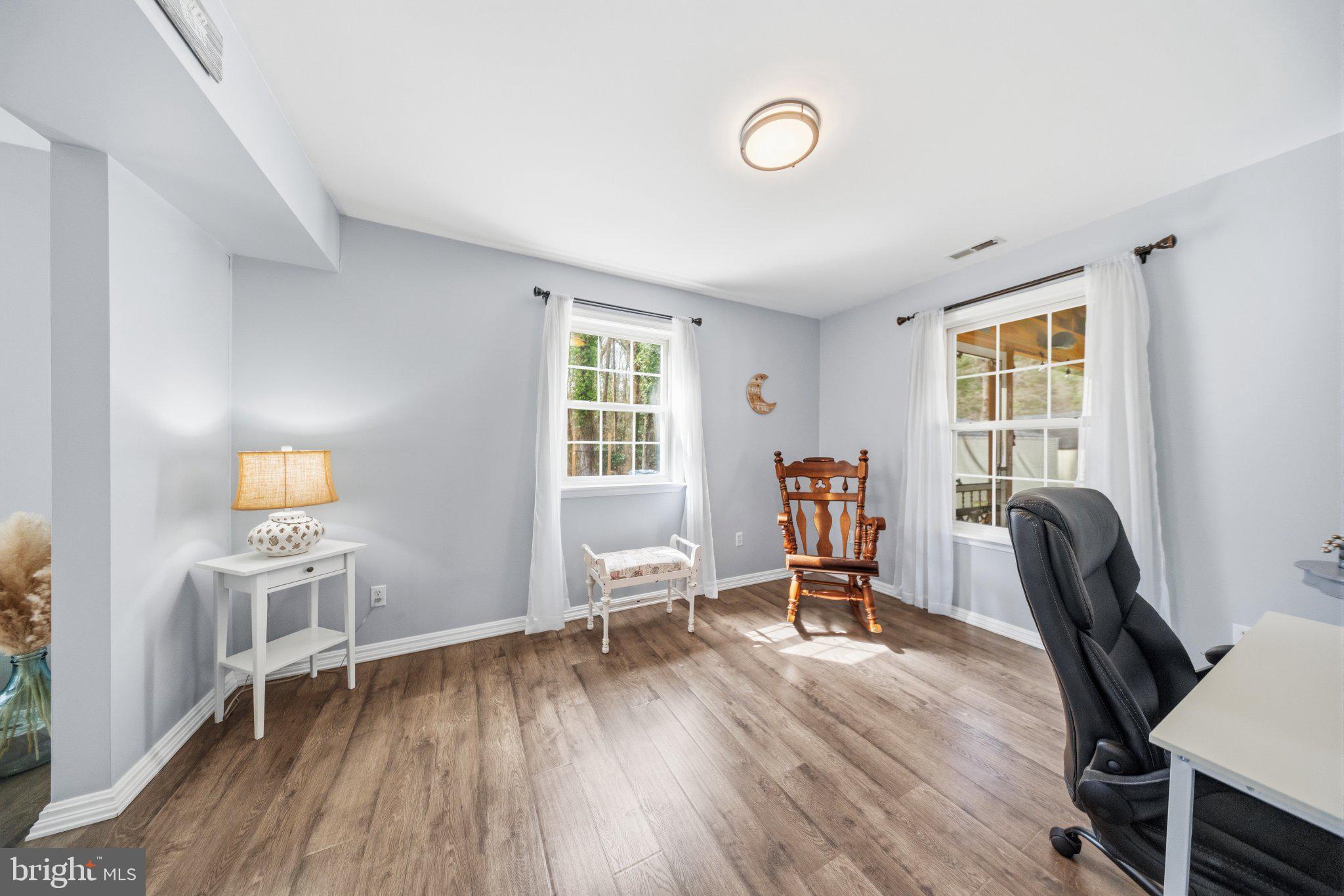 SHOREHAM BEACH - Residential