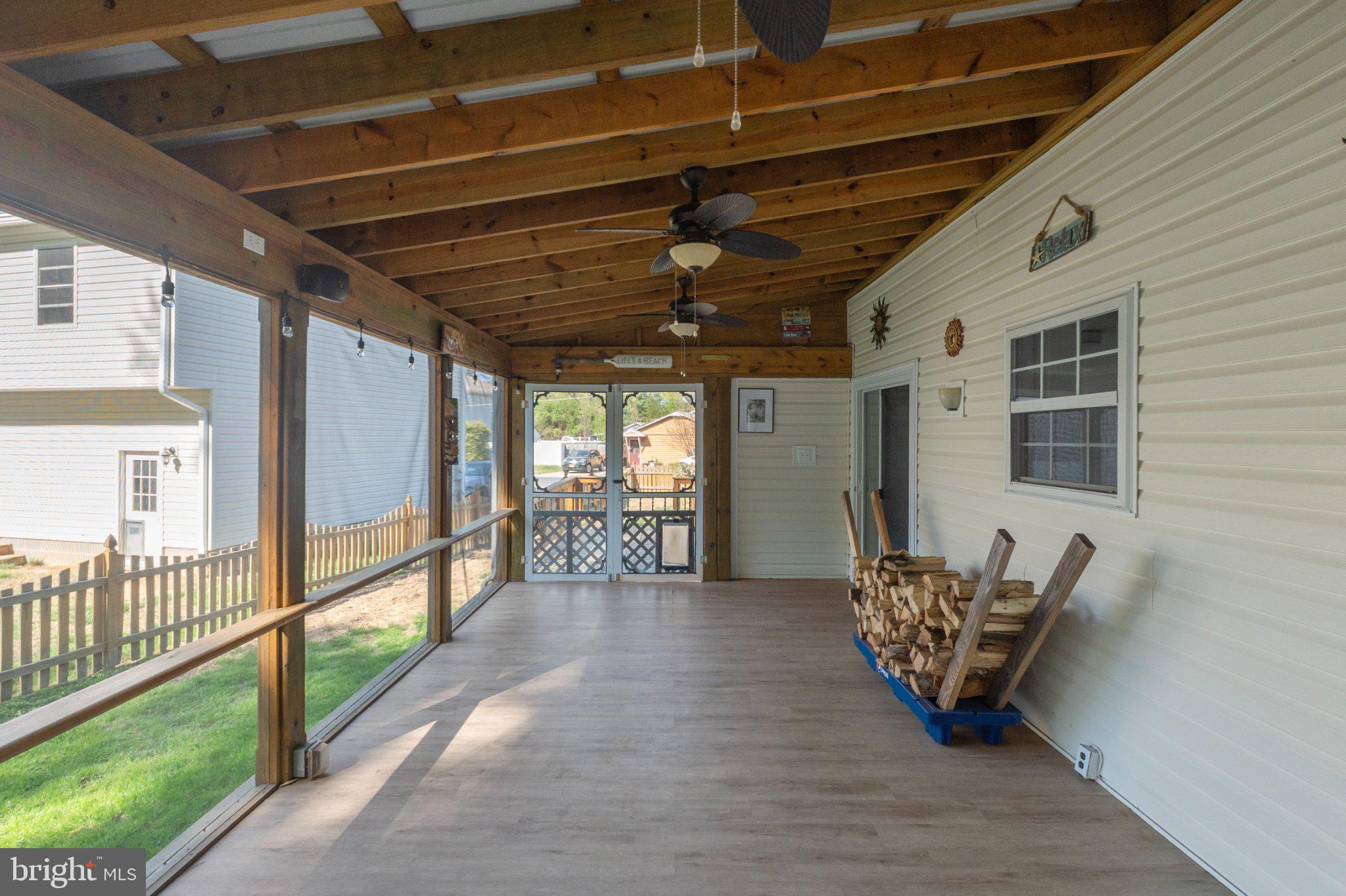 SHOREHAM BEACH - Residential