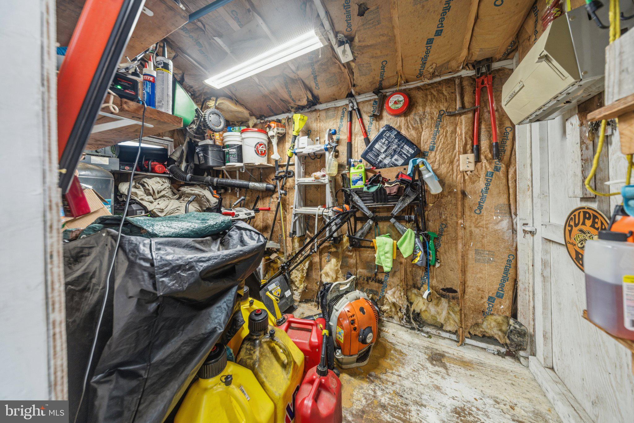 SHOREHAM BEACH - Residential