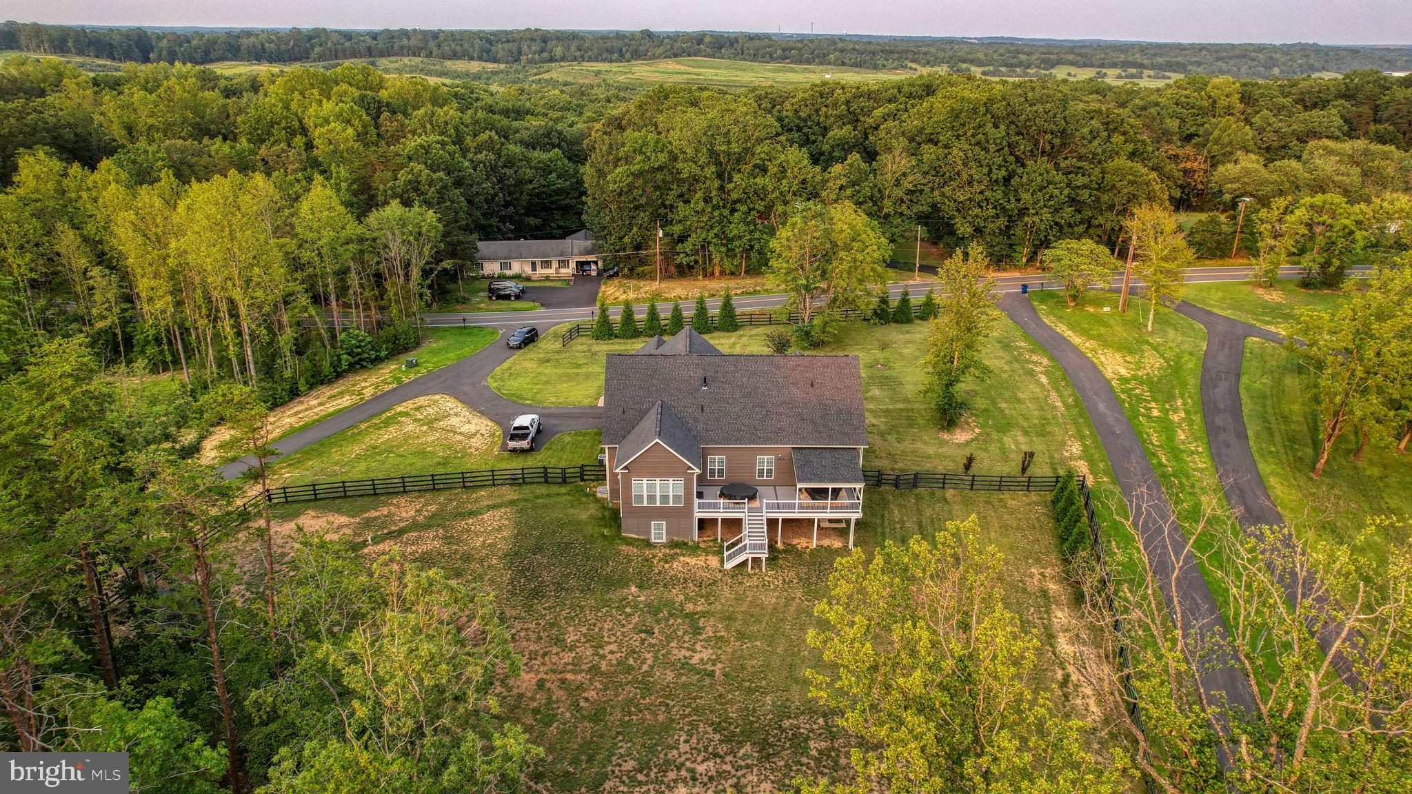 967 MOUNTAIN VIEW ROAD