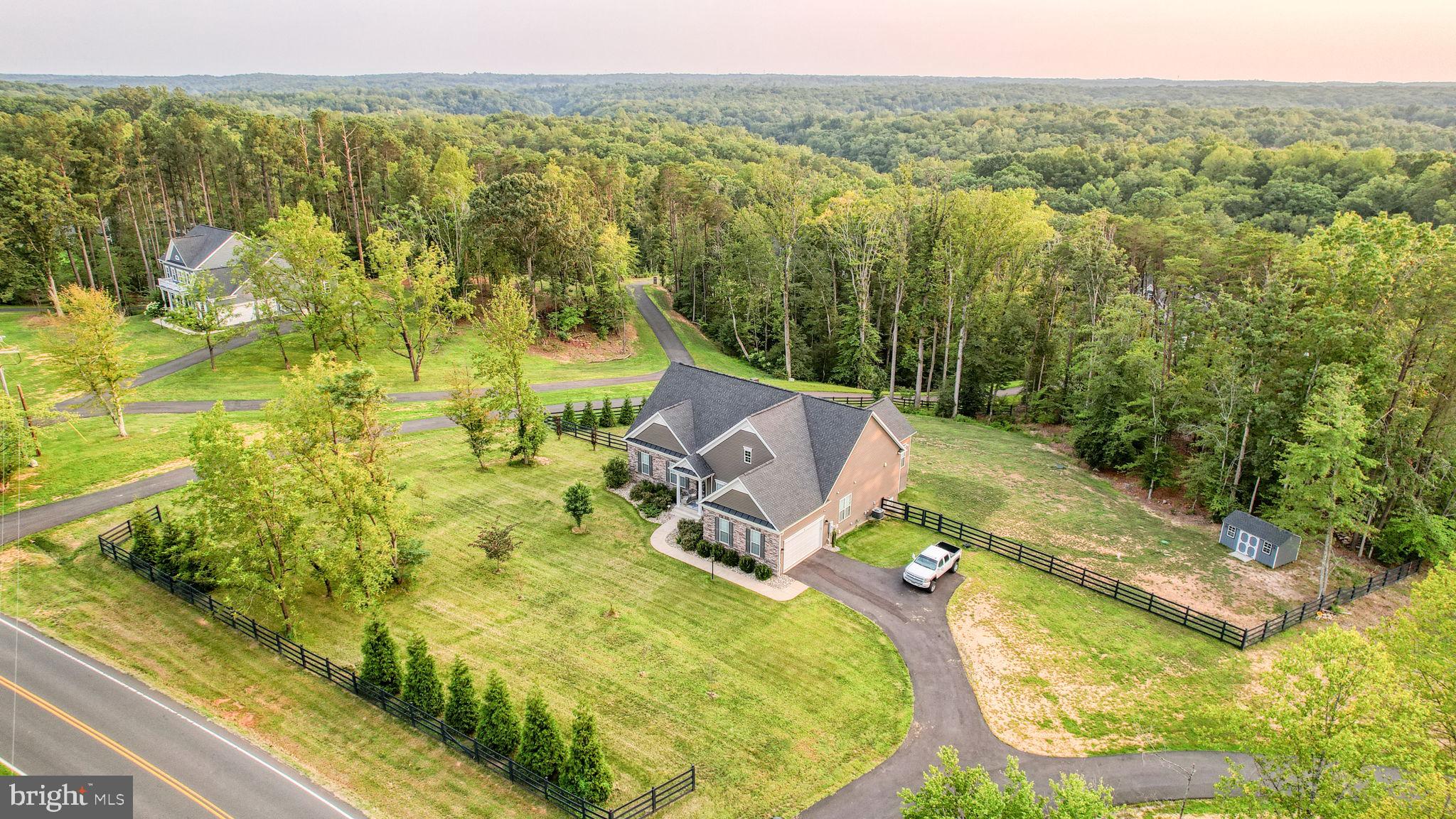 967 MOUNTAIN VIEW ROAD
