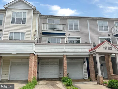 18154 Royal Bonnet Circle, Montgomery Village, MD MLS: MDMC2179144
