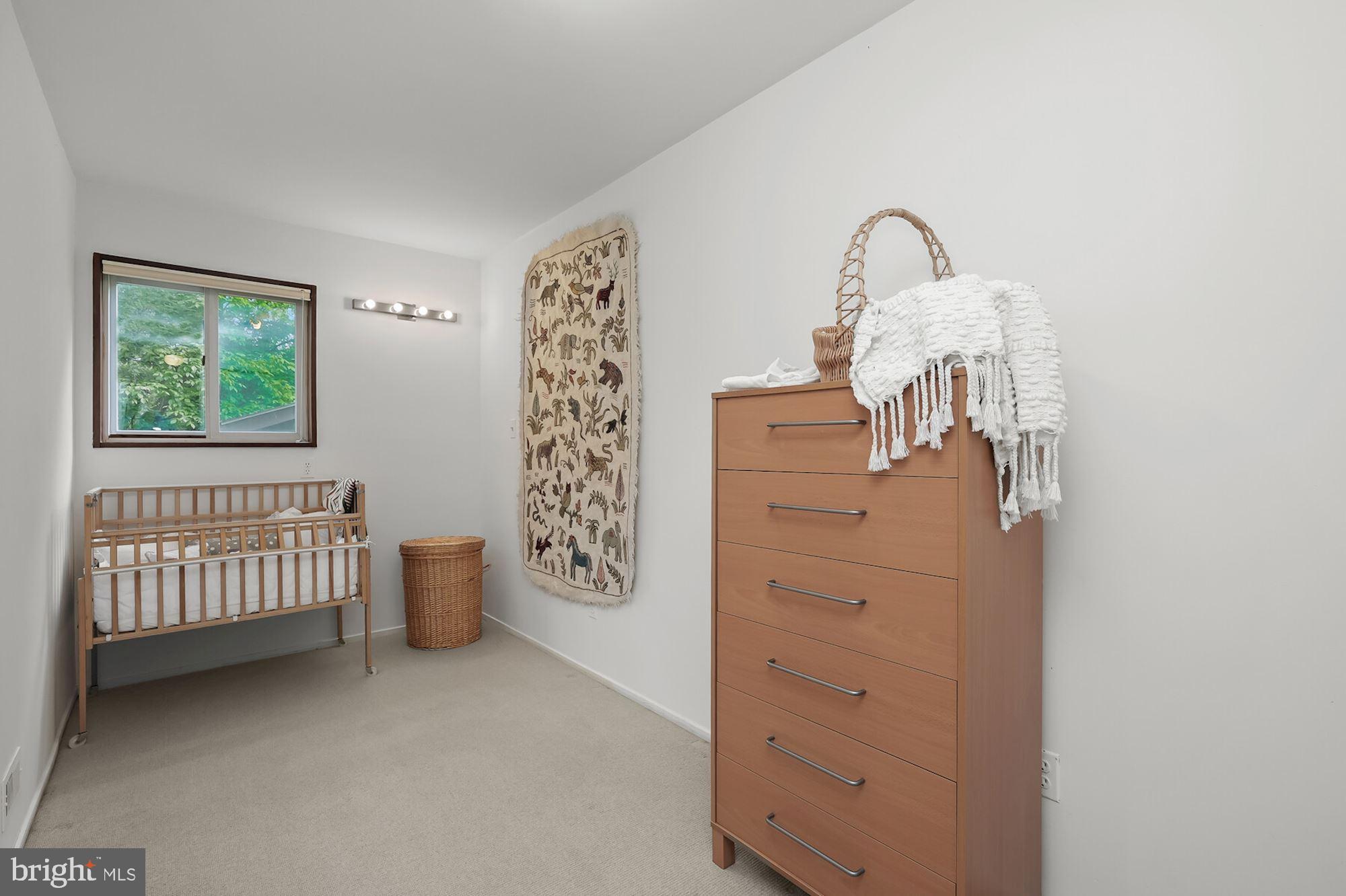 RIVER OAKS FARM - Residential