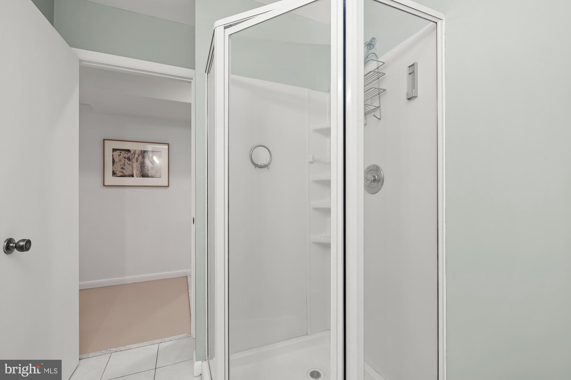 RIVER OAKS FARM - Residential