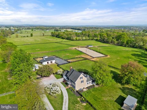 19798 FOGGY BOTTOM ROAD BLUEMONT VA 20135