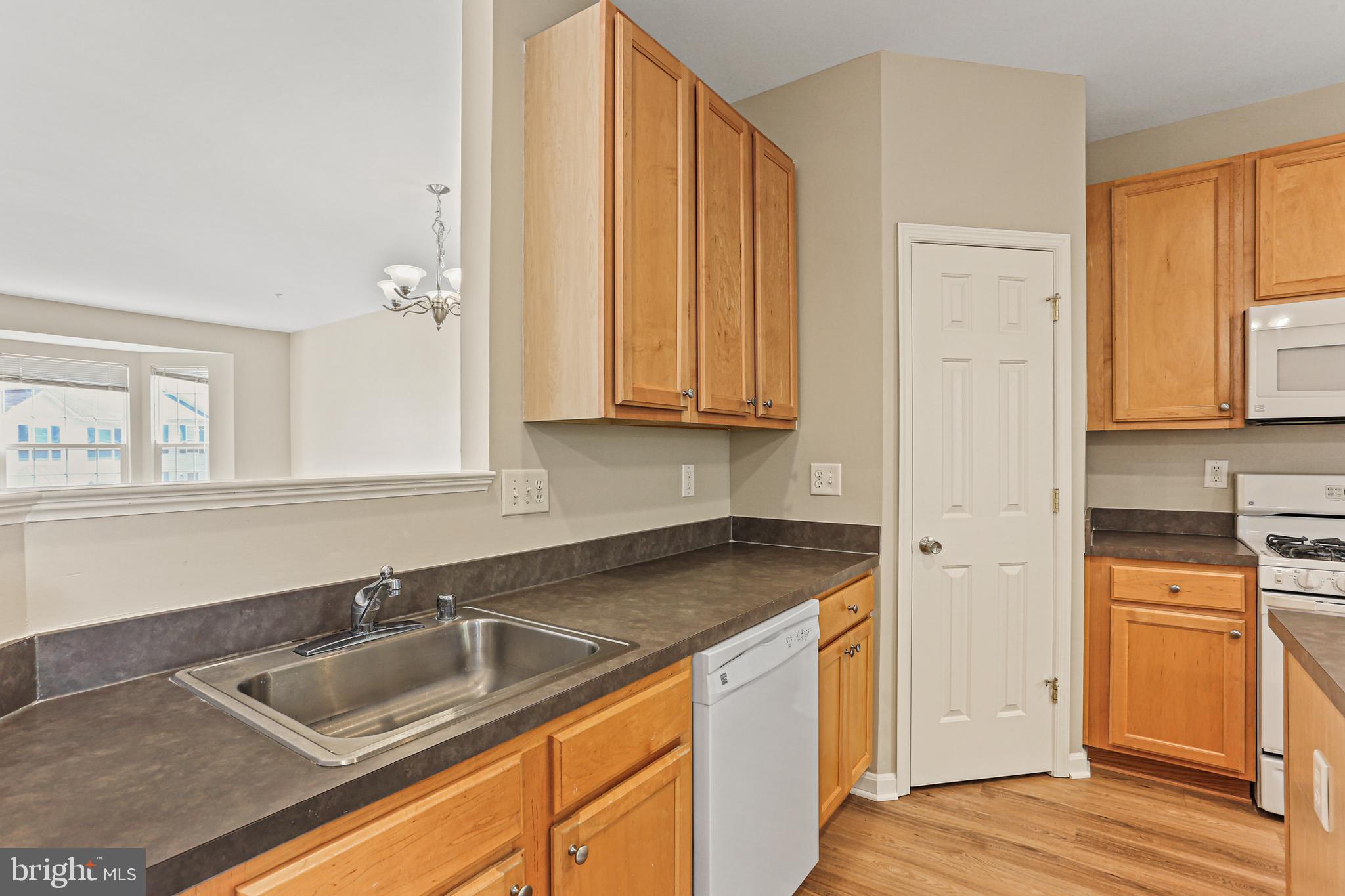 PINEY ORCHARD - Residential Lease