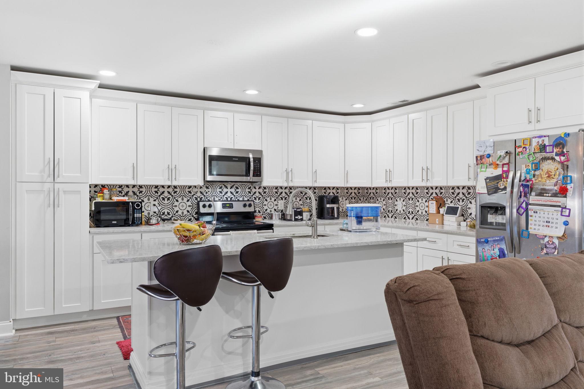 RED CEDAR HILL - Residential