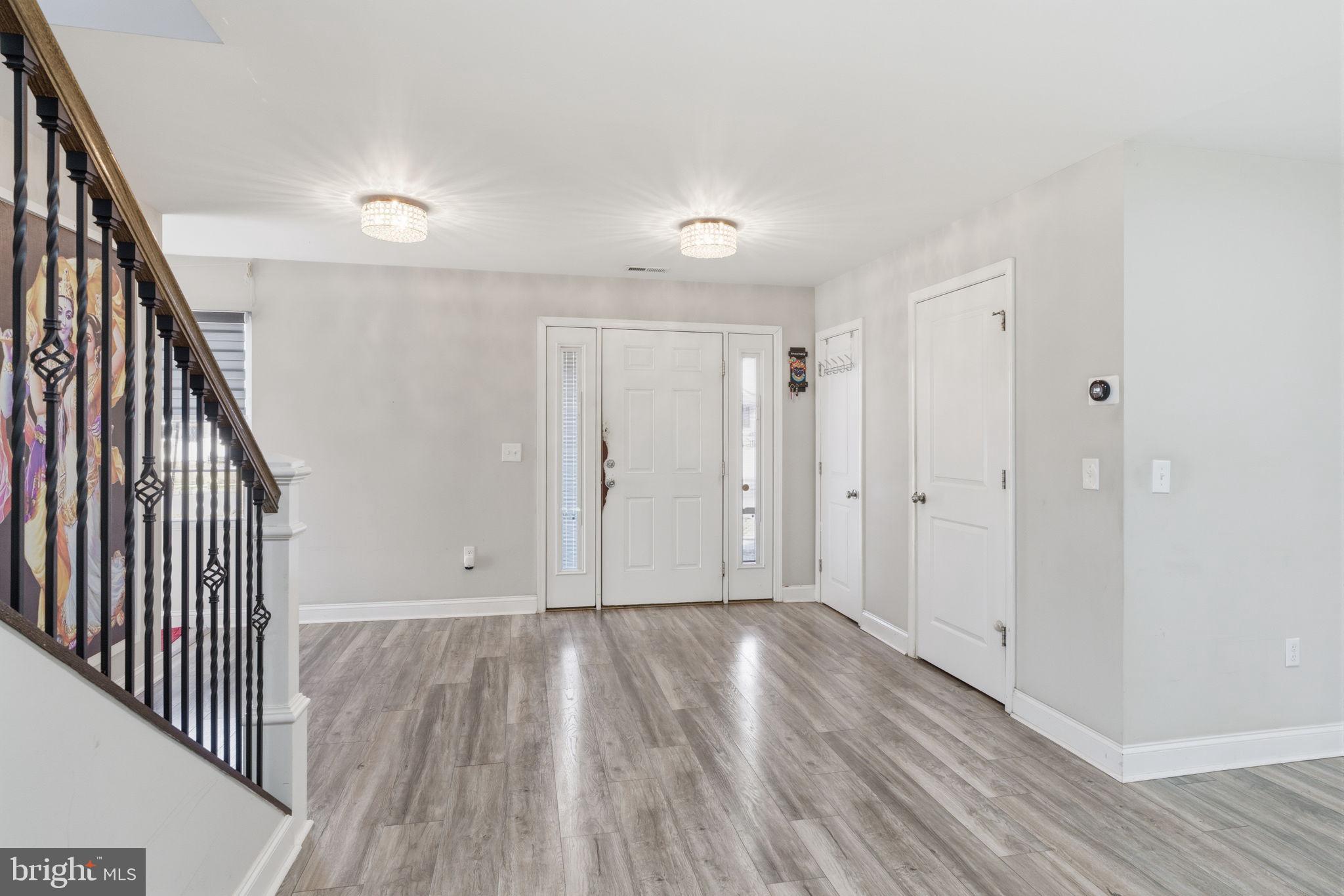 RED CEDAR HILL - Residential