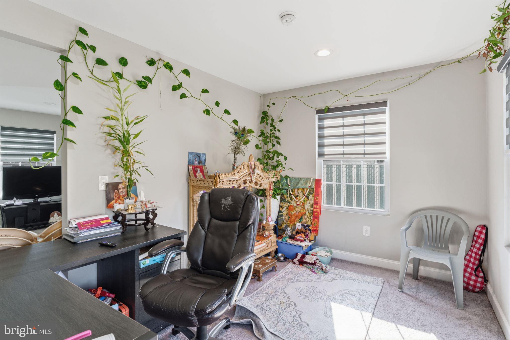 RED CEDAR HILL - Residential