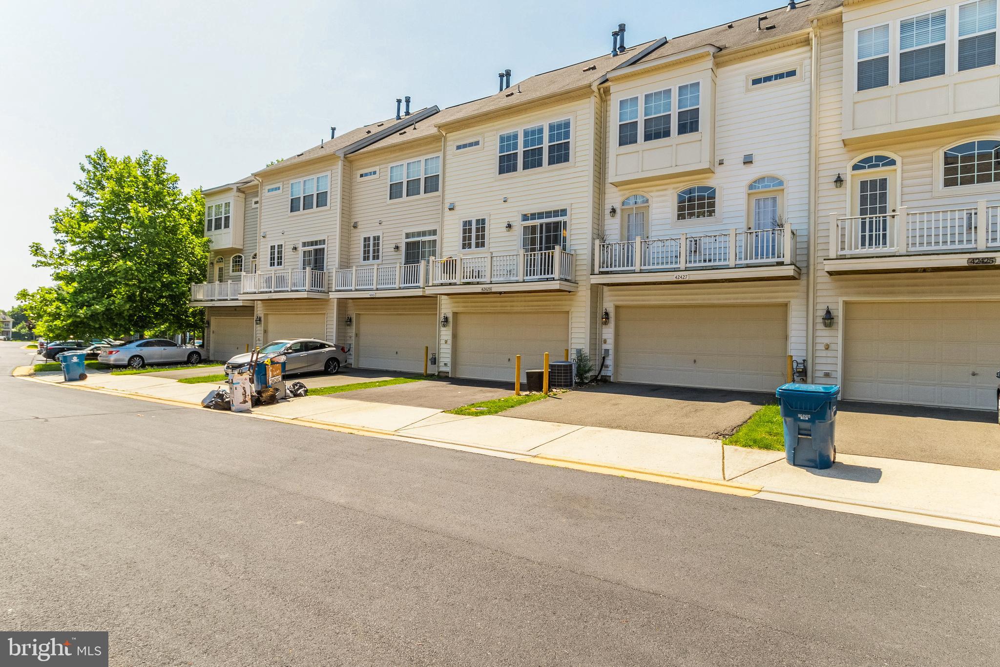 BRAMBLETON - Residential