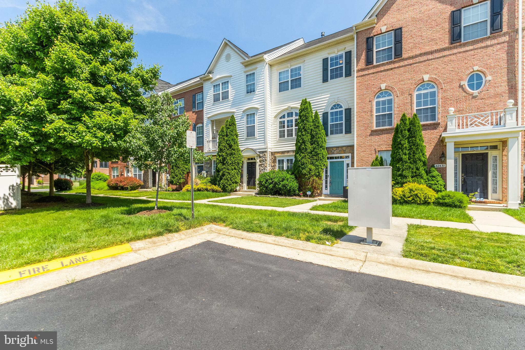 BRAMBLETON - Residential