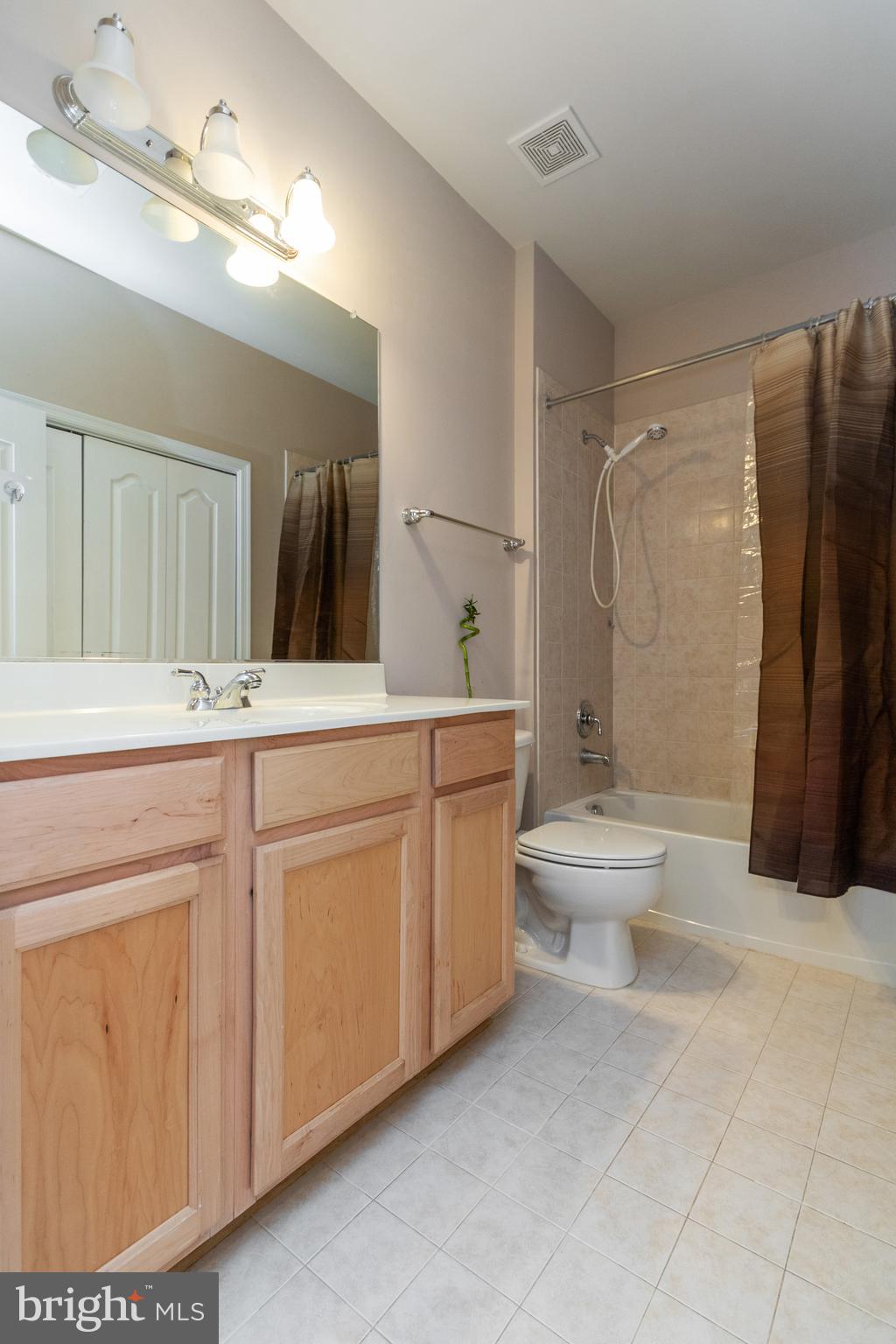 BRAMBLETON - Residential