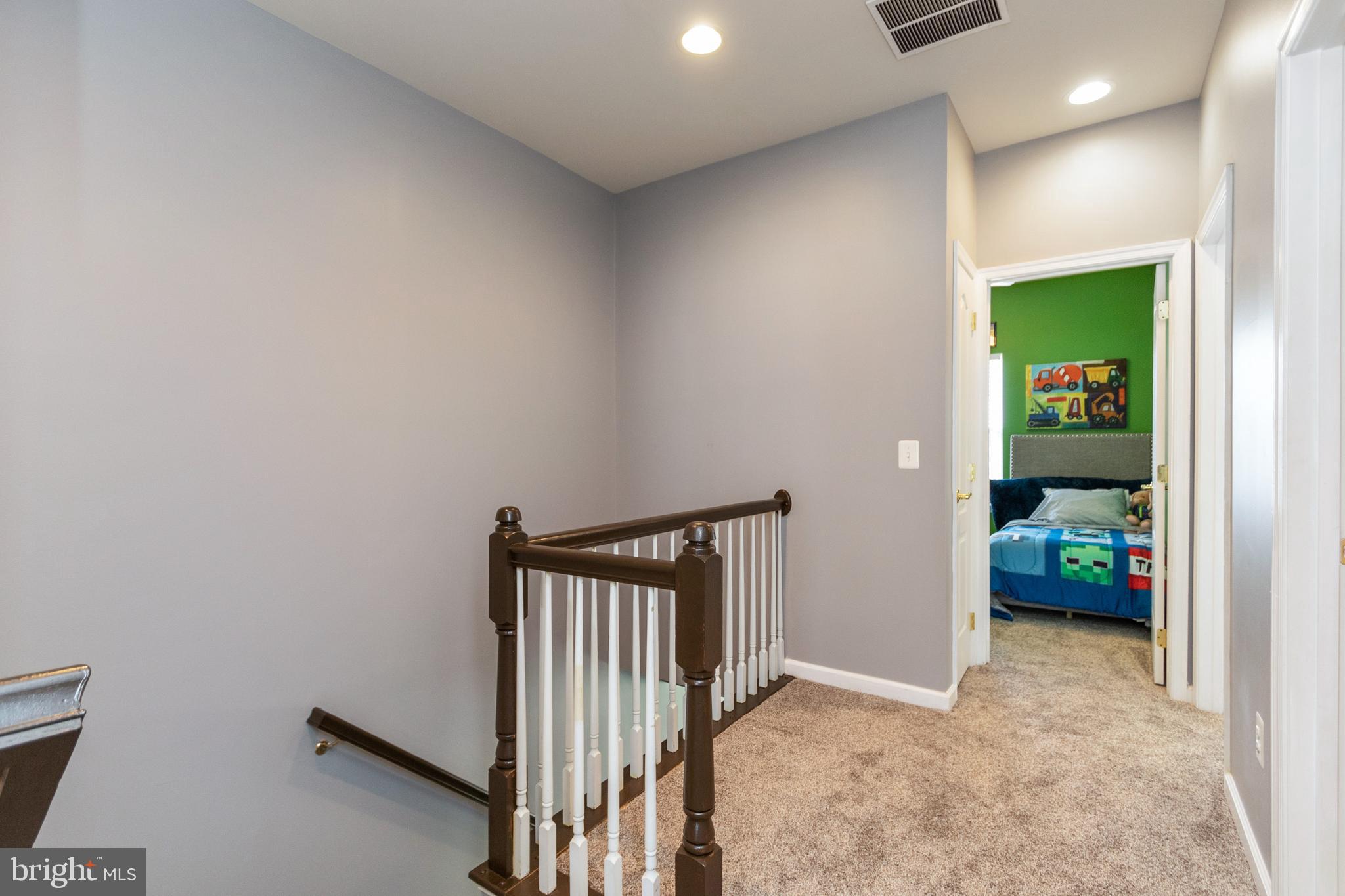 BRAMBLETON - Residential