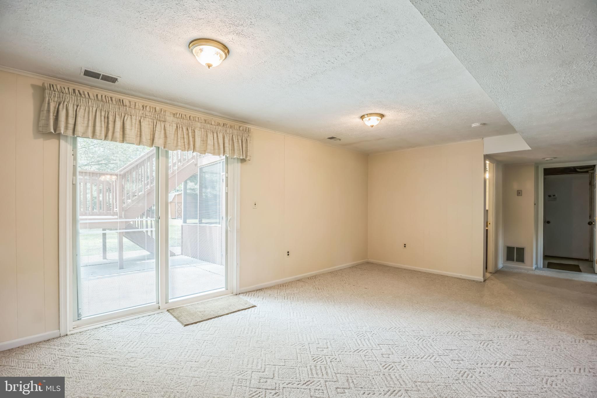 ELLENWOOD - Residential