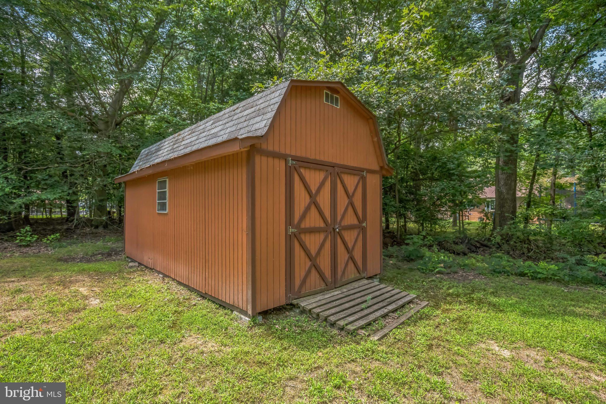 ELLENWOOD - Residential