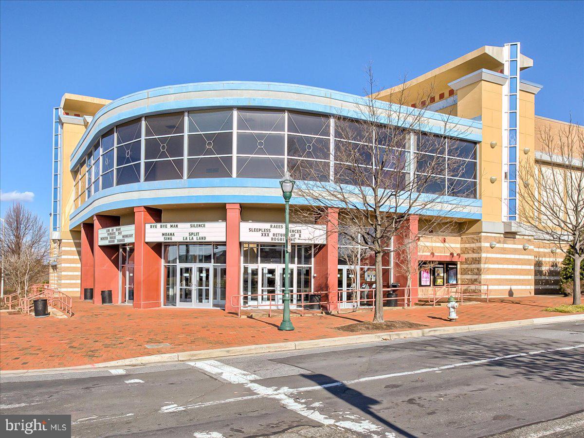 ASHMORE AT GERMANOWN COMMUNITY - Residential