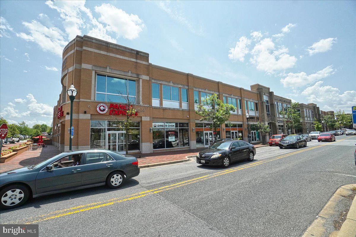 ASHMORE AT GERMANOWN COMMUNITY - Residential