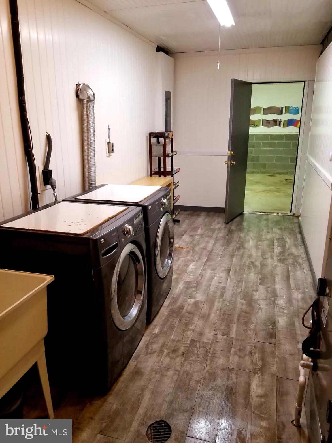 WESTERLY - Residential Lease