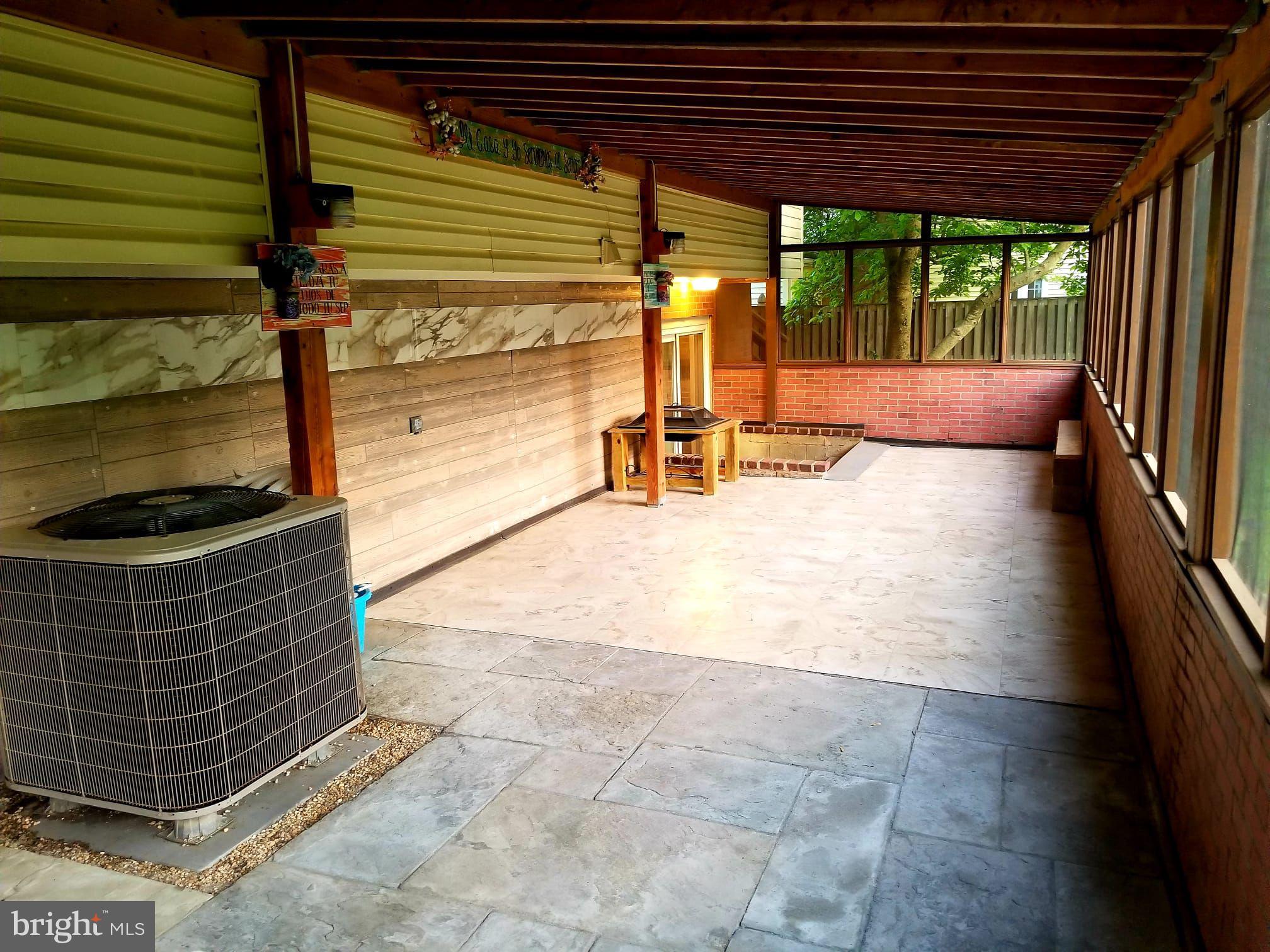 WESTERLY - Residential Lease