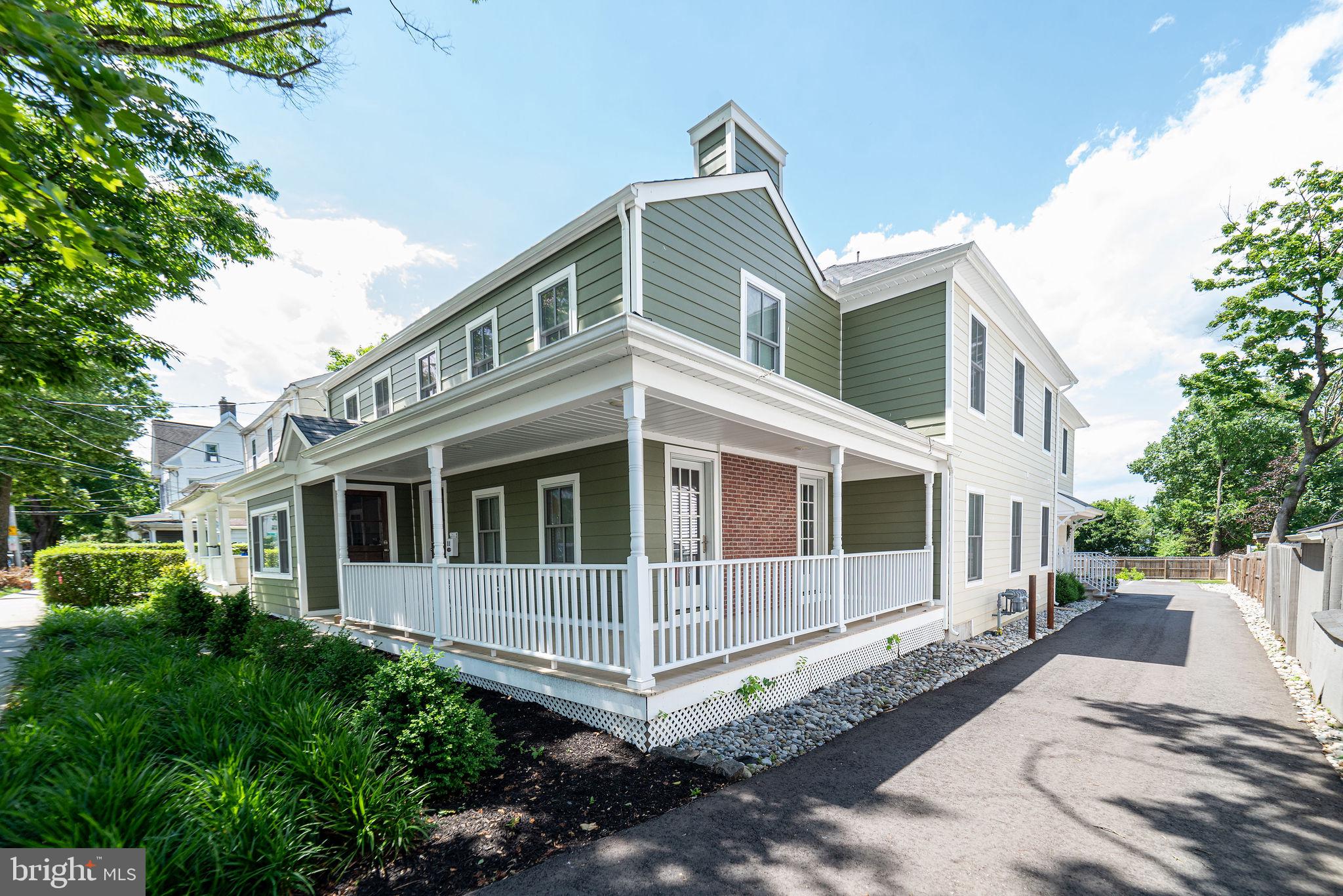 11 QUARRY STREET B