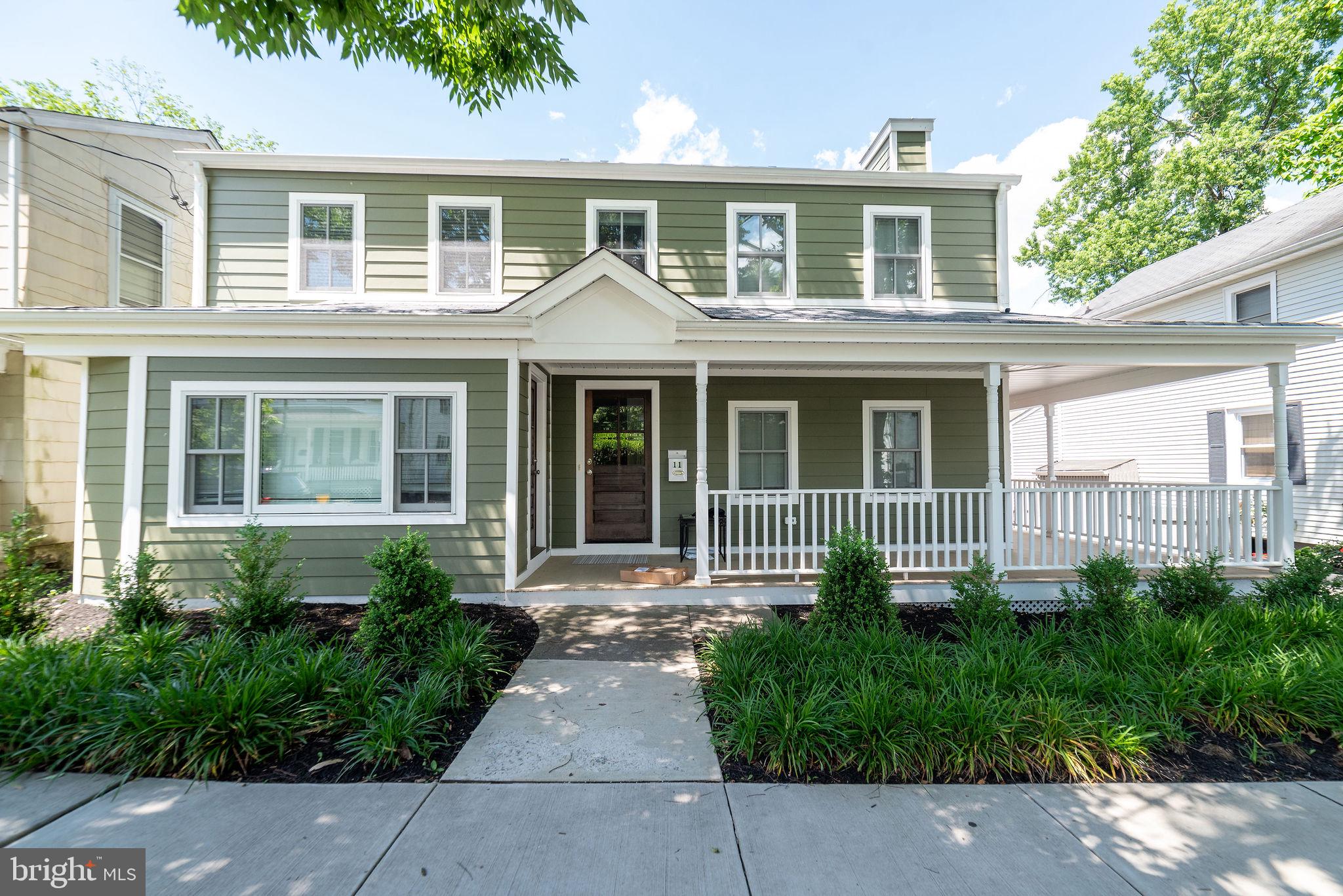 11 QUARRY STREET B