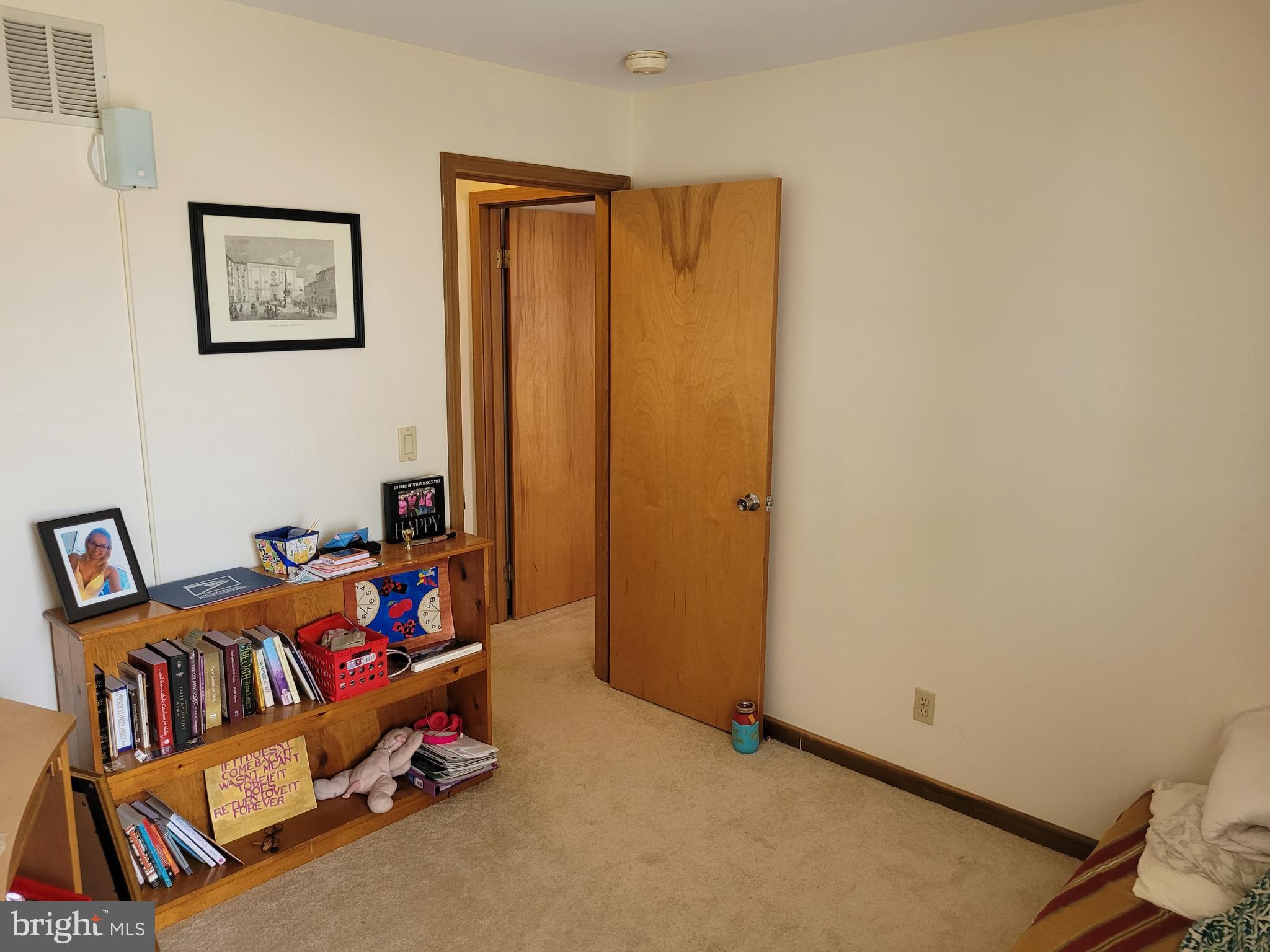 LAUREL HILLS NORTH - Residential